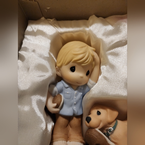 PRECIOUS MOMENTS "SOLE MATES" 2009 - Picture 3 of 10